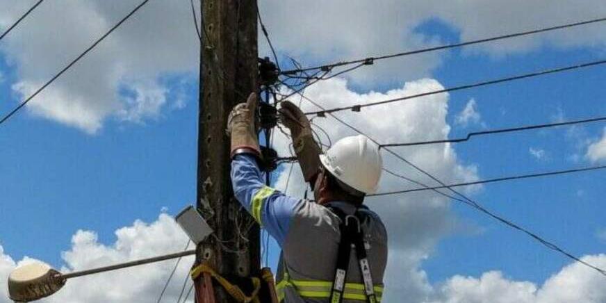 Lei que proíbe corte de energia durante pandemia no Amazonas é ...