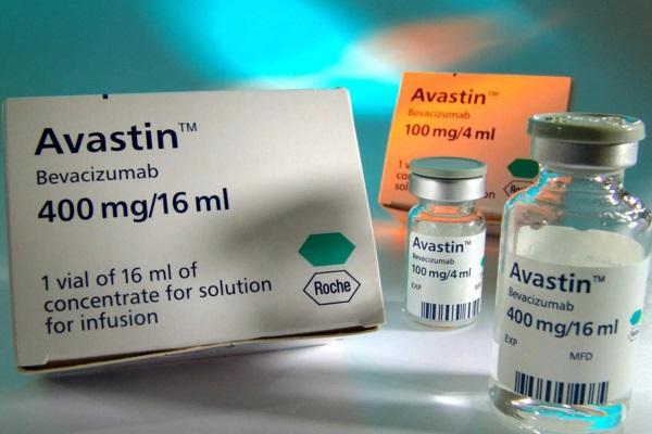 O medicamento Bevacizumab é fundamental para que a paciente volte a realizar seu tratamento contra o câncer (Foto: Reprodução/Internet)