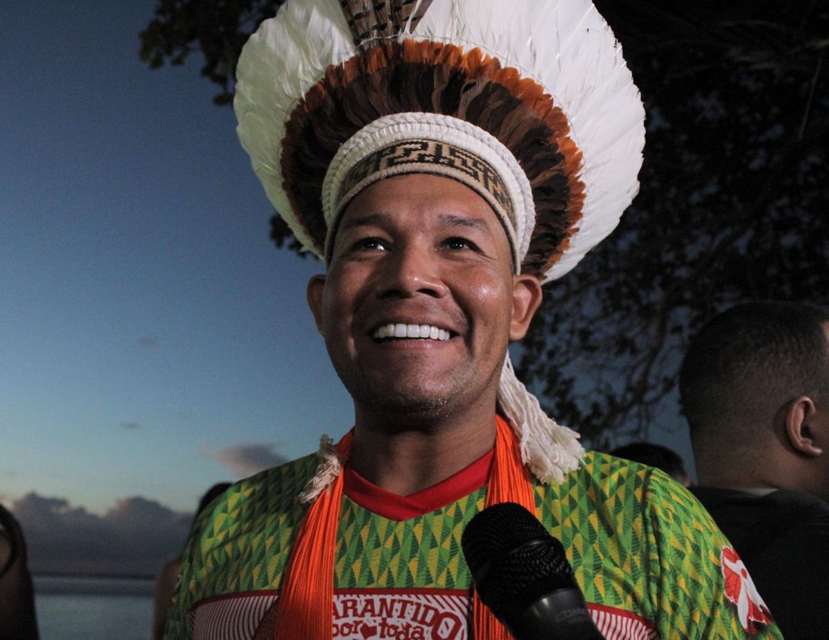 O Pajé, Adriano Paketá (Jeiza Russo/A Crítica)