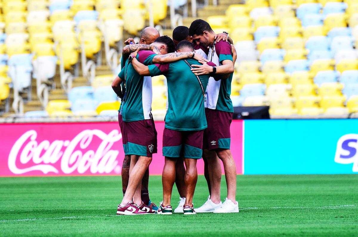 Time do Fluminense faz reconhecimento do gramado do Maracanã (Reprodução/ Conmebol)