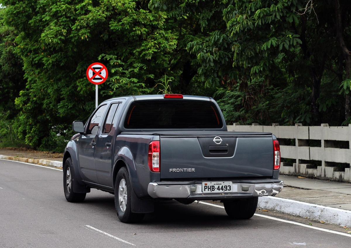 Carro em que a droga estava sendo transportada (Foto: Jeiza Russo)