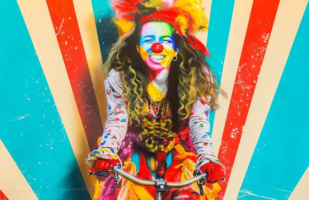 Obra criada pelo artista Eduardo Kobra, em homenagem a Julieta Hernández (Foto: Reprodução)