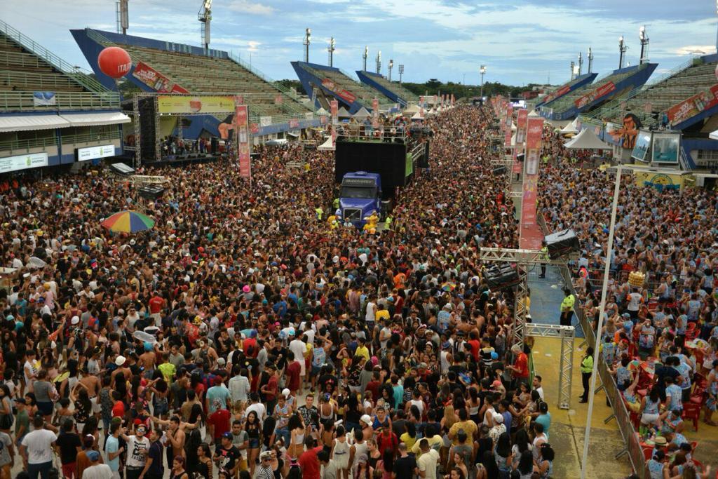 O público deve ficar atento aos itens que não são permitidos dentro do Sambódromo, (Divulgação)