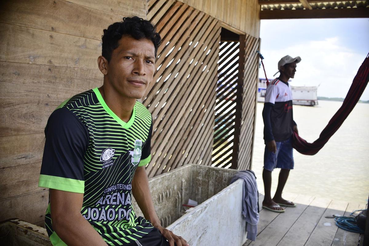 Raimundo Bentes, pescador, também relatou ter sentido os tremores (Foto: Junio Matos/A CRÍTICA)