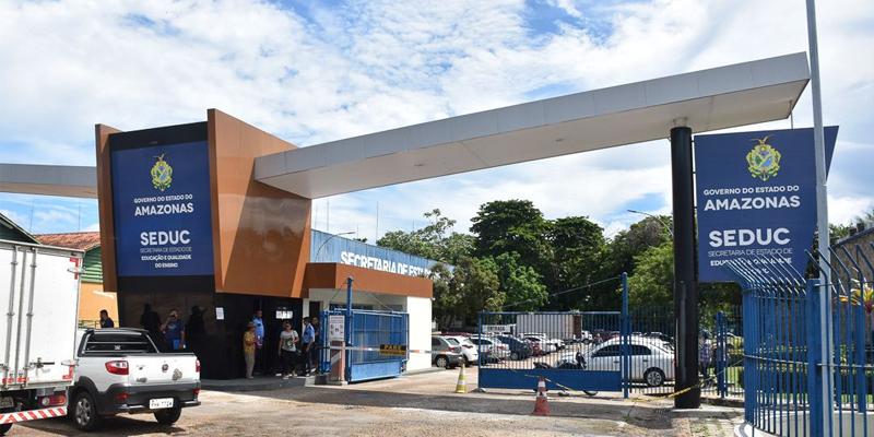 Governo envia reajuste de 5,06% para a Seduc, sem retroativo