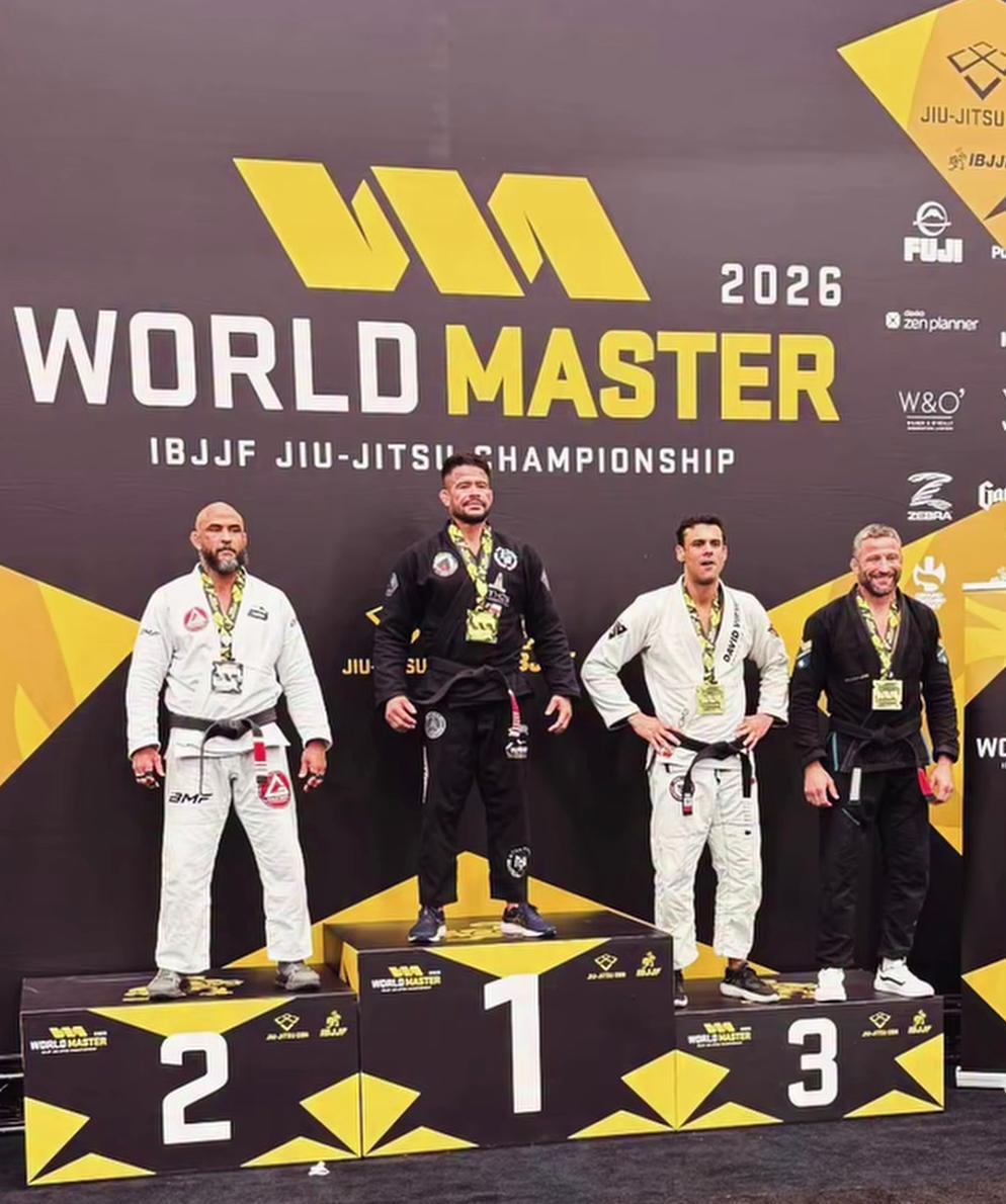 Victor Hugo ocupa mais uma vez o topo mundial entre veteranos da sua categoria