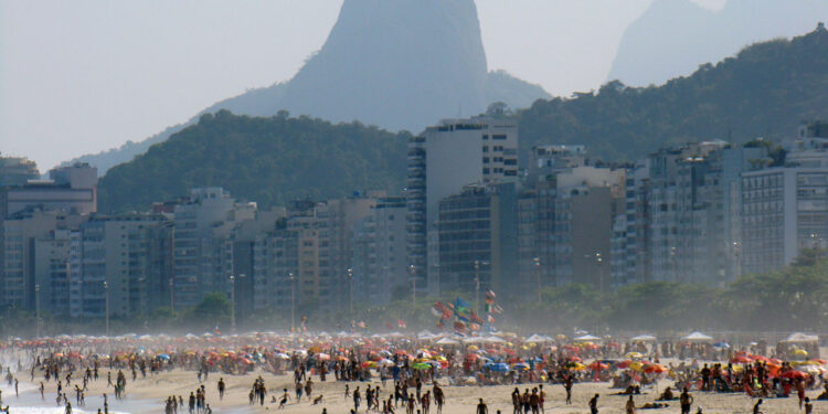 Turista saiu da Argentina para levar golpe de R$ 20 mil em praia brasileira