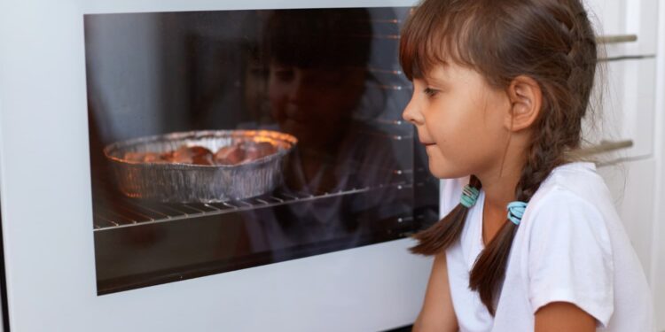 Cientistas determinam porque comida requentada fica mais gostosa