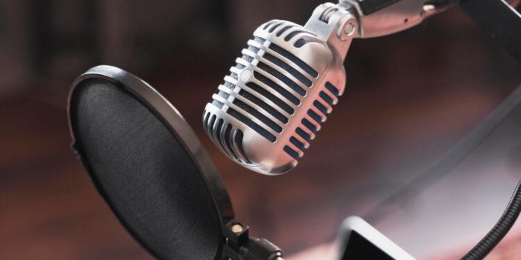 Artista mais popular do mundo em 2025 tem uma incrível mansão de R$ 88,7 milhões