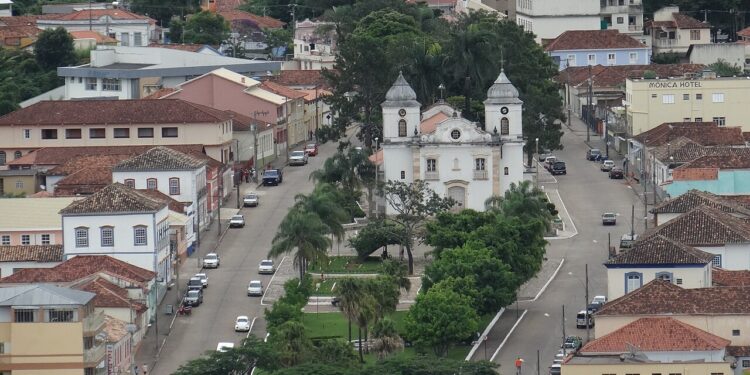 Pequena cidade de Minas Gerais tem boa parte dos moradores com o mesmo sobrenome