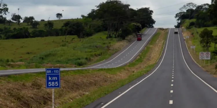 Rodovia de R$ 167 milhões com 37 km será asfaltada para conectar cidade com 4 mil habitantes a vizinha que tem 15 mil pessoas