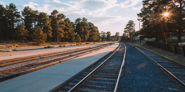 Trem de passageiros que liga o Brasil a vizinho volta a ser ativado depois de mais de 5 anos