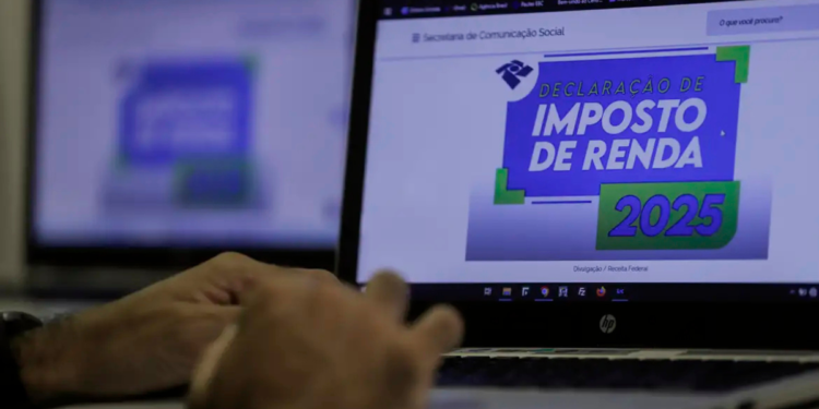 Um dos erros mais comuns no Imposto de Renda que pode levar pra malha fina