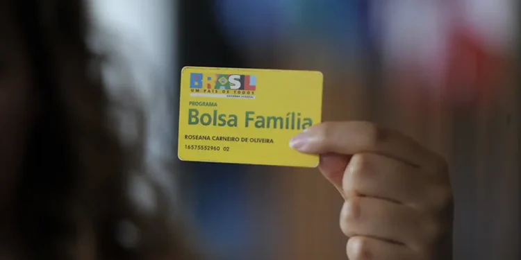 Prefeitura divulga a lista de novos contemplados do Bolsa Família que começarão a receber a partir deste mês