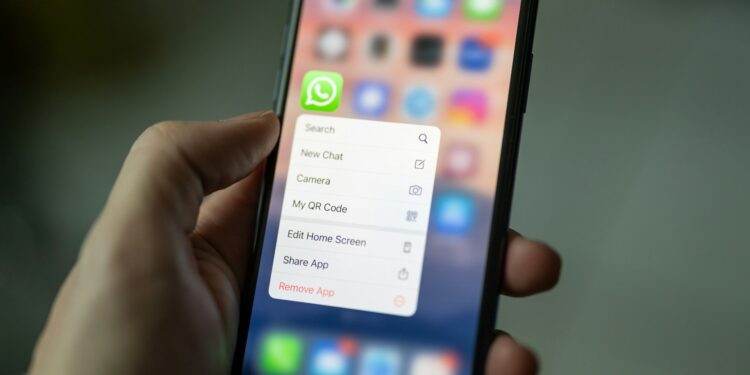 5 golpes mais comuns pelo WhatsApp e como se proteger dos golpistas
