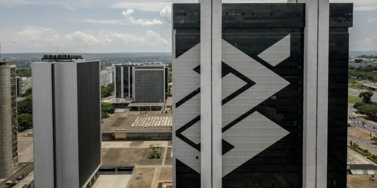 Banco do Brasil antecipa pelo celular a restituição do Imposto de Renda
