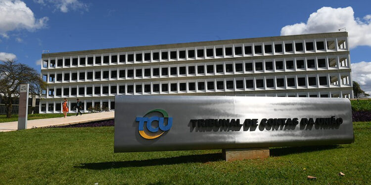 Falha identificada pelo TCU pode suspender o Bolsa Família de milhares beneficiários