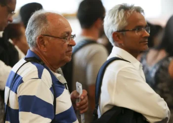 Idoso com mais de 60 anos tem direito a pensão alimentícia paga pelos filhos