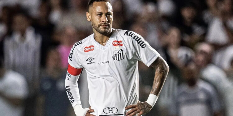 Após prédio onde Neymar tem cobertura de R$ 315 milhões, marca de carros lança bicicleta por R$ 125 mil
