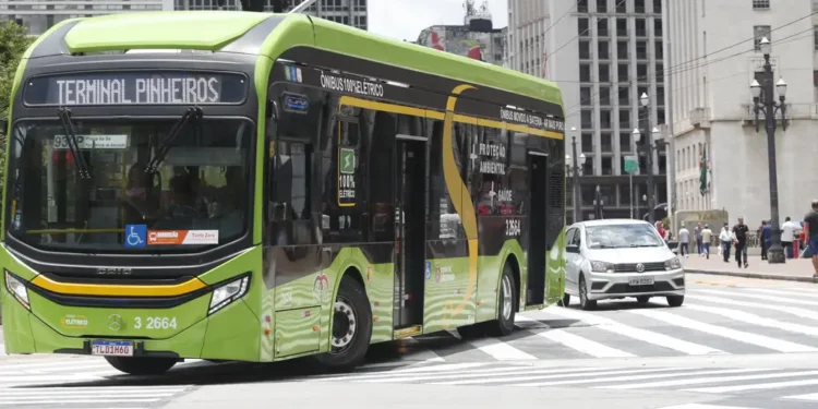 combustível para ônibus