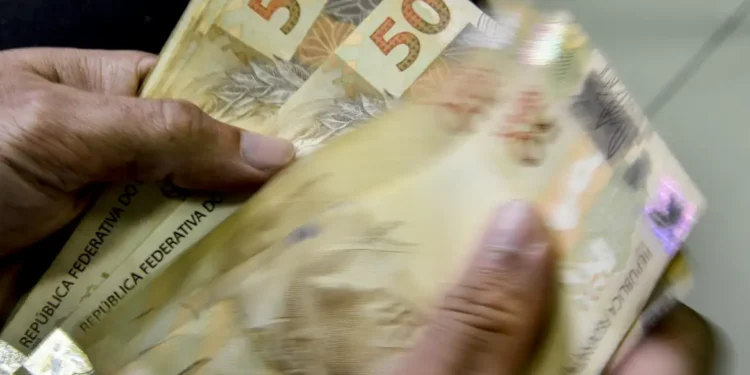 PIS/Pasep 2026 de até R$ 1621 está liberado para brasileiros sacarem