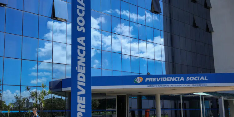 Nova determinação do Governo vai afetar beneficiários do INSS e Bolsa Família