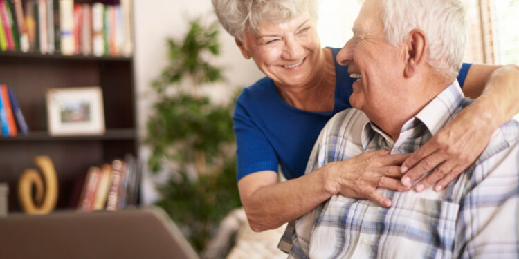 Suplemento que age contra a perda de memória é indicado para todos os idosos