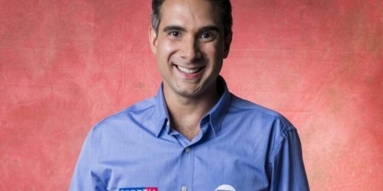 Gustavo Villani é o favorito para narrar jogos do Brasil na Copa do Mundo