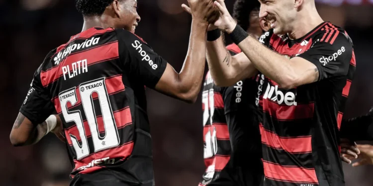 Flamengo topa liberar Léo Ortiz e Plata na próxima janela de transferências