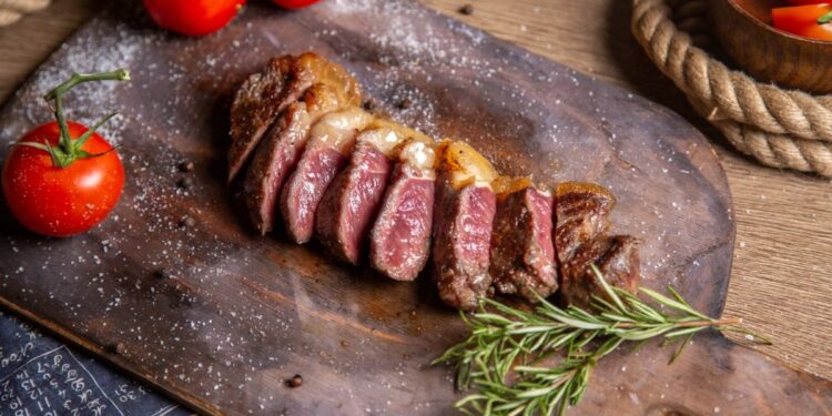 Enquanto a picanha custa quase R$ 100 no Brasil, argentinos estão optando por carne de dois animais inusitados