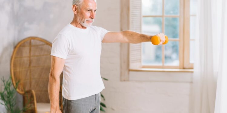 Exercícios de fortalecimento do abdômen para quem tem mais de 50 anos fazer em casa