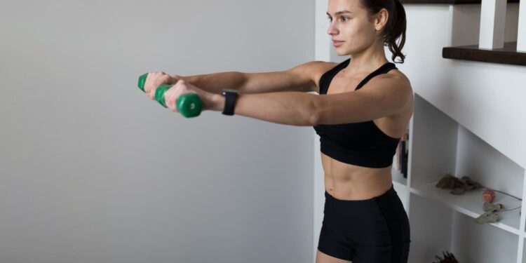 9 exercícios de fortalecimento dos ombros para fazer regularmente
