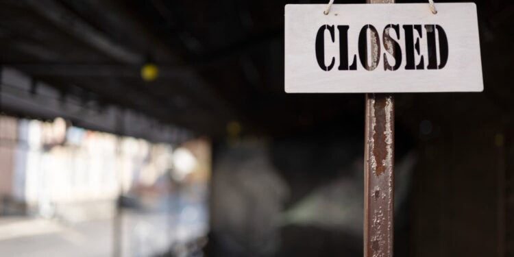 Varejista brasileira anunciou encerramento definitivo de atividades logo antes de completar 100 anos