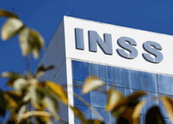 INSS prepara aumento na lista de trabalhadores que se aposentam com 15 anos de contribuição