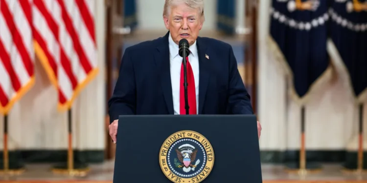 Donald Trump volta atrás em decisão que havia tomado sobre guerra com o Irã