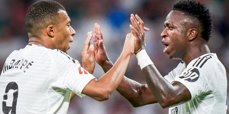 Vinicius e Mbappé recebem aviso que o Real Madrid venderá um dos atacantes