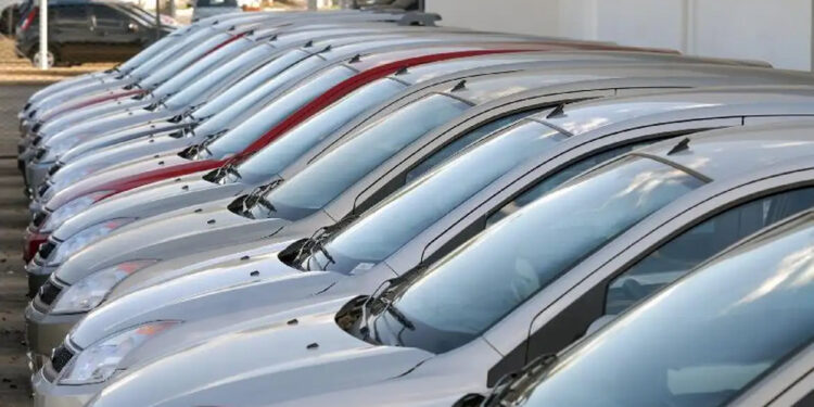 Adeus ao carro popular: nova tendência global promete acabar com modelos mais baratos