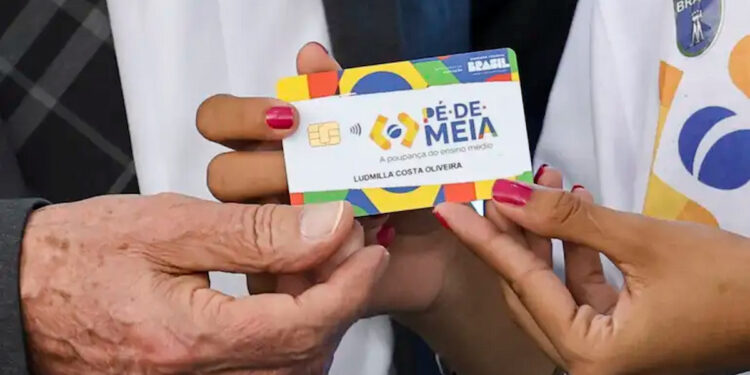 Aviso do MEC à todos que usam Pé-de-Meia