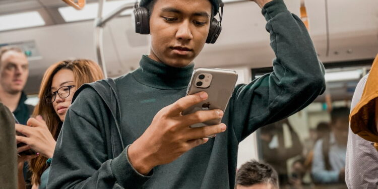 4 maneiras de fazer o celular parar de travar