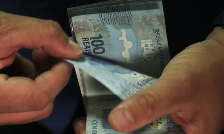 Benefício de aposentados chega a R$ 8.475,55 com o novo salário mínimo ...