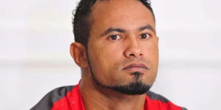 Goleiro Bruno é obrigado a deixar os gramados de vez