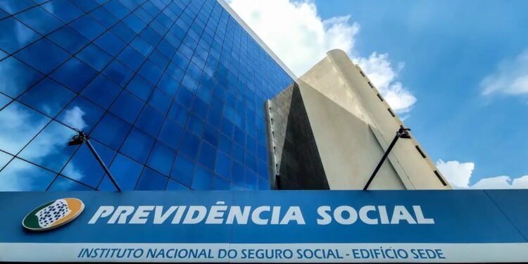 4 erros que barram o benefício do INSS de quem comete