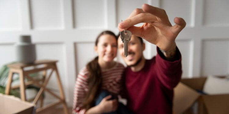 Enquanto o maior sonho dos brasileiros é ter casa própria, desejo que vem em 2º chama atenção