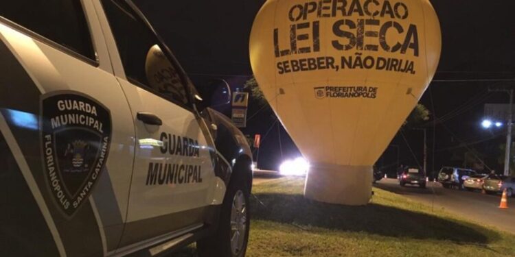 Nova multa da Lei Seca vai custar mais caro que muitos veículos rodando no Brasil e suspender a CNH por 10 anos caso seja aprovada