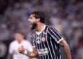 Enquanto Yuri Alberto prepara despedida, Corinthians busca apoio de 3 empresas para assinar com atacante