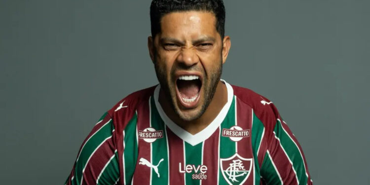 Após anunciar Hulk, interesse do Fluminense em outro atacante é revelado