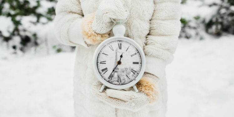 Horário de inverno volta a ser adotado e já está valendo para 2026 em países sul-americanos