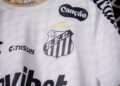 Santos precisa correr contra o tempo ou pode perder 10 jogadores de graça