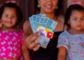 Como voltar a receber o Bolsa Família usando seu celular