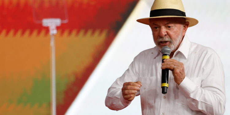 Governo projeta quando o teto de faturamento do MEI passará a ser de R$ 140 mil